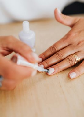 Pose de vernis semi-permanent